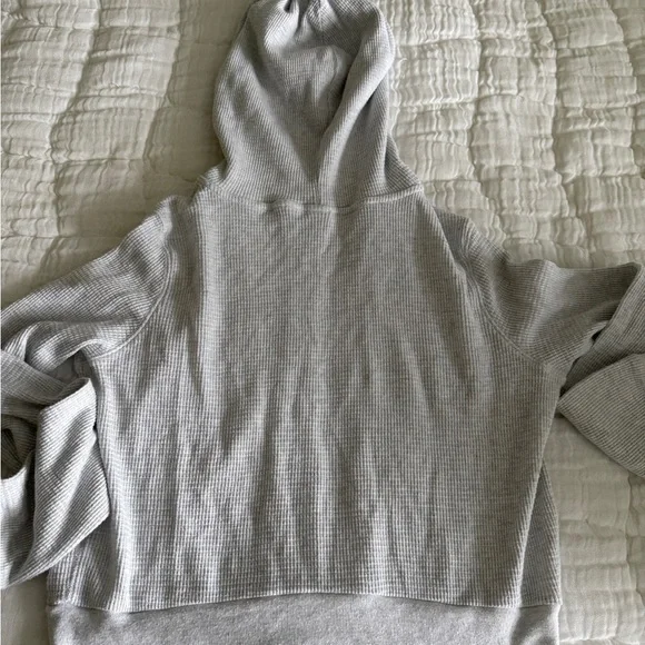 Aritzia TNA Waffle knit zip up - Picture 4 of 4